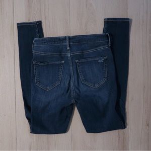 Hollister dark wash distressed skinny jeans